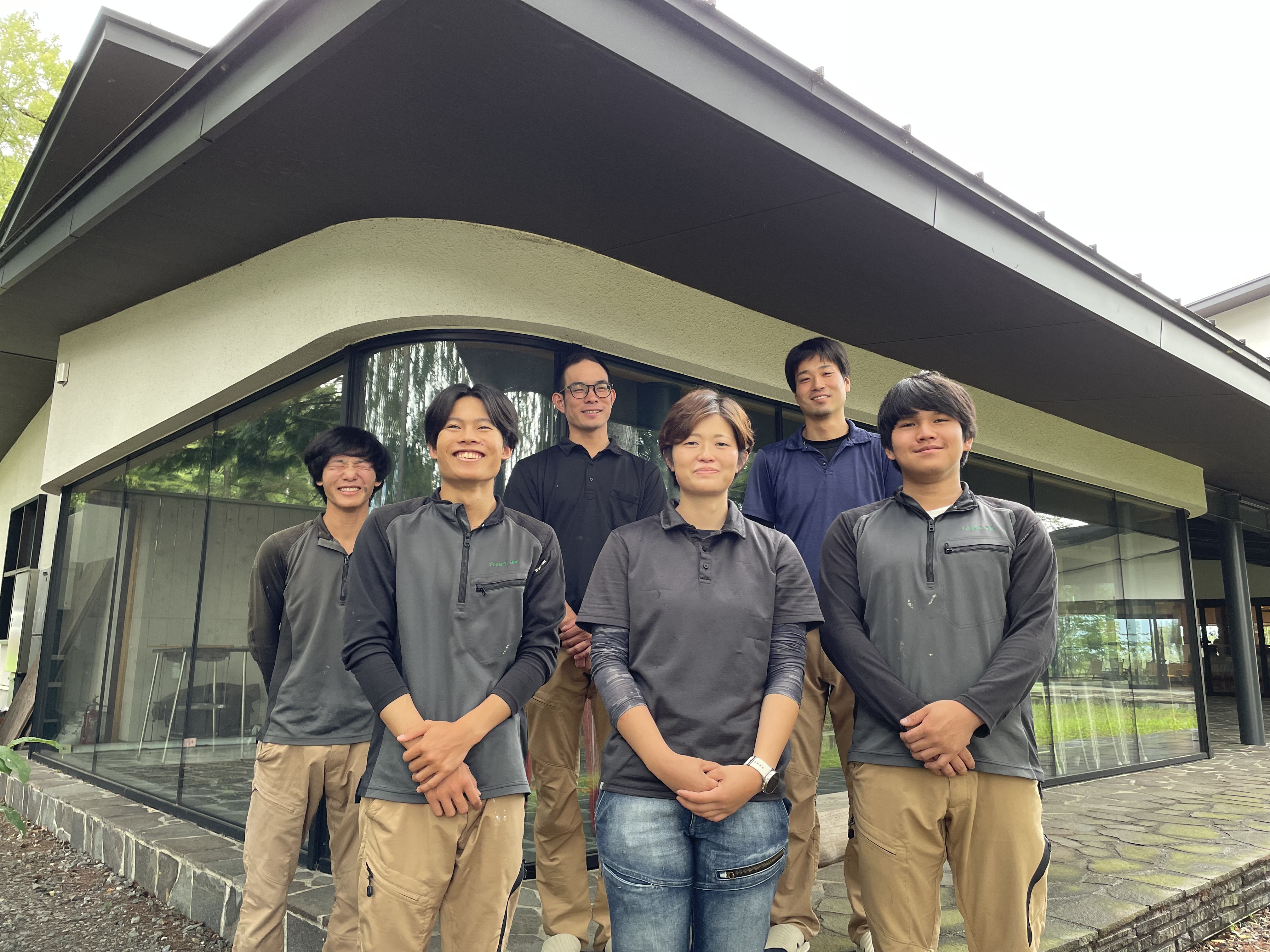 フォレストコーポレーション 大工チーム全員集合