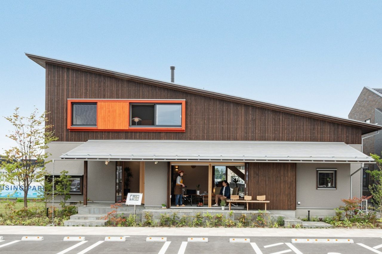 諏訪展示場